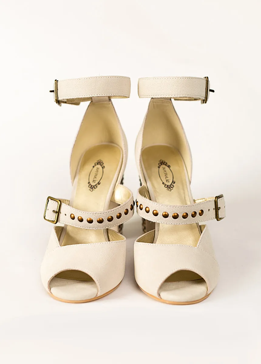 Aquaria High Heel in Ivory