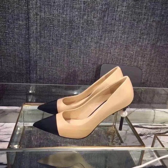 autumn color matching stiletto pumps
