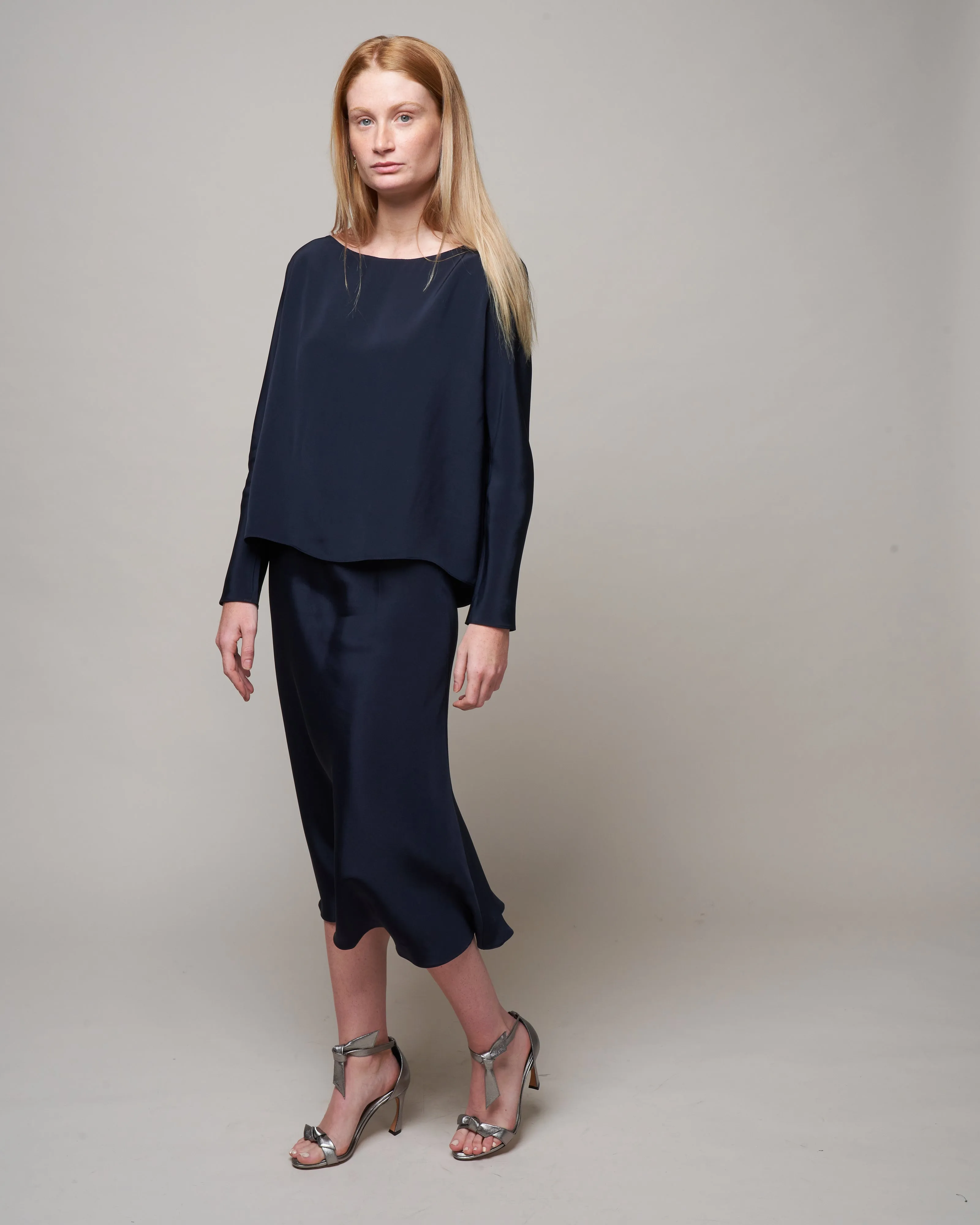 balance top - midnight