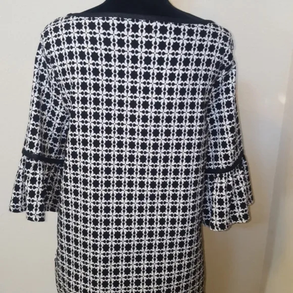 ❤Black &amp; White Print Max Studio Skirt Suit❤