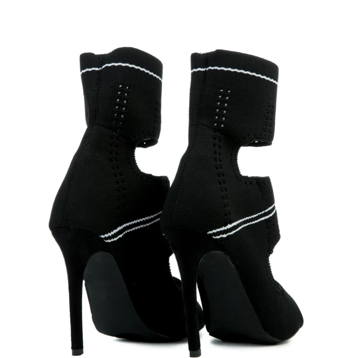 Cape Robbin Lola-14 High Heel Black