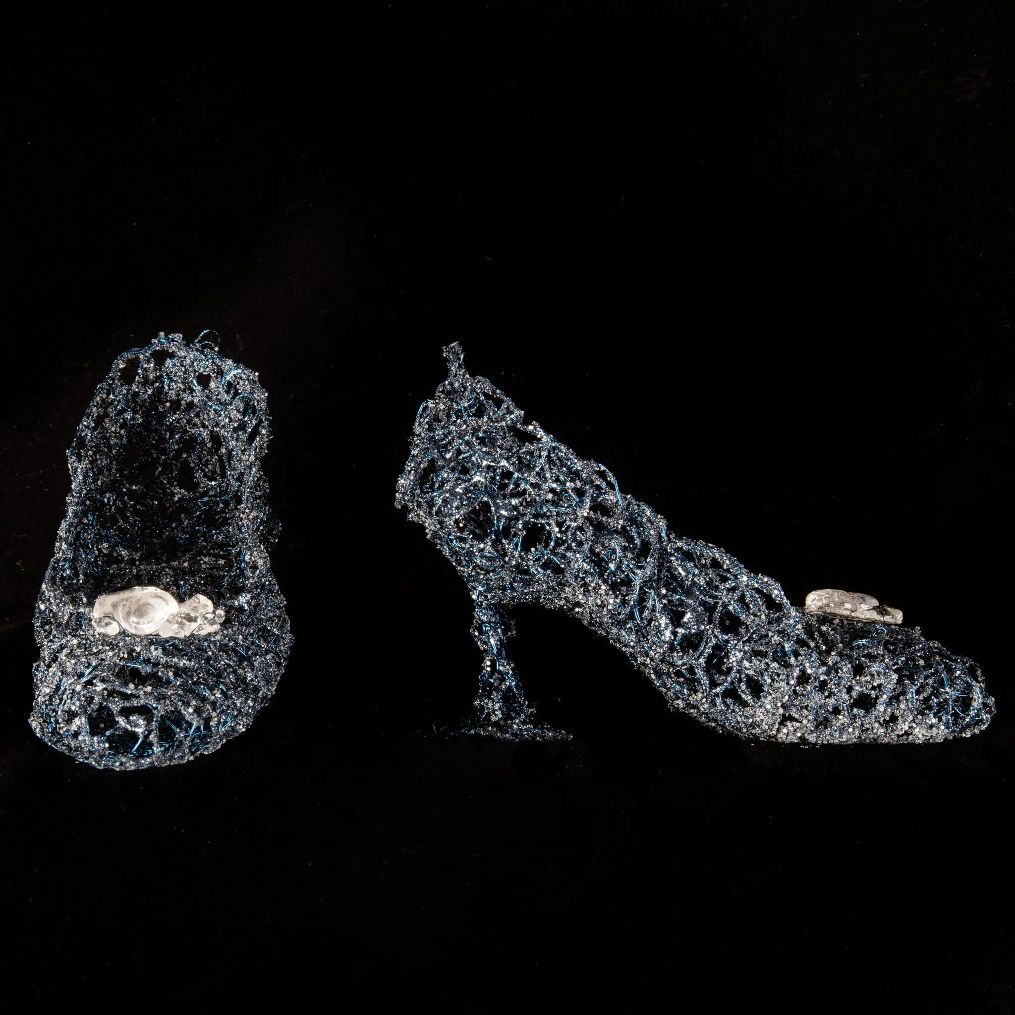 Dark Blue Wire Heels Sculpture ~ Caeruleus Glacies Shoes (Blue Ice Shoes)