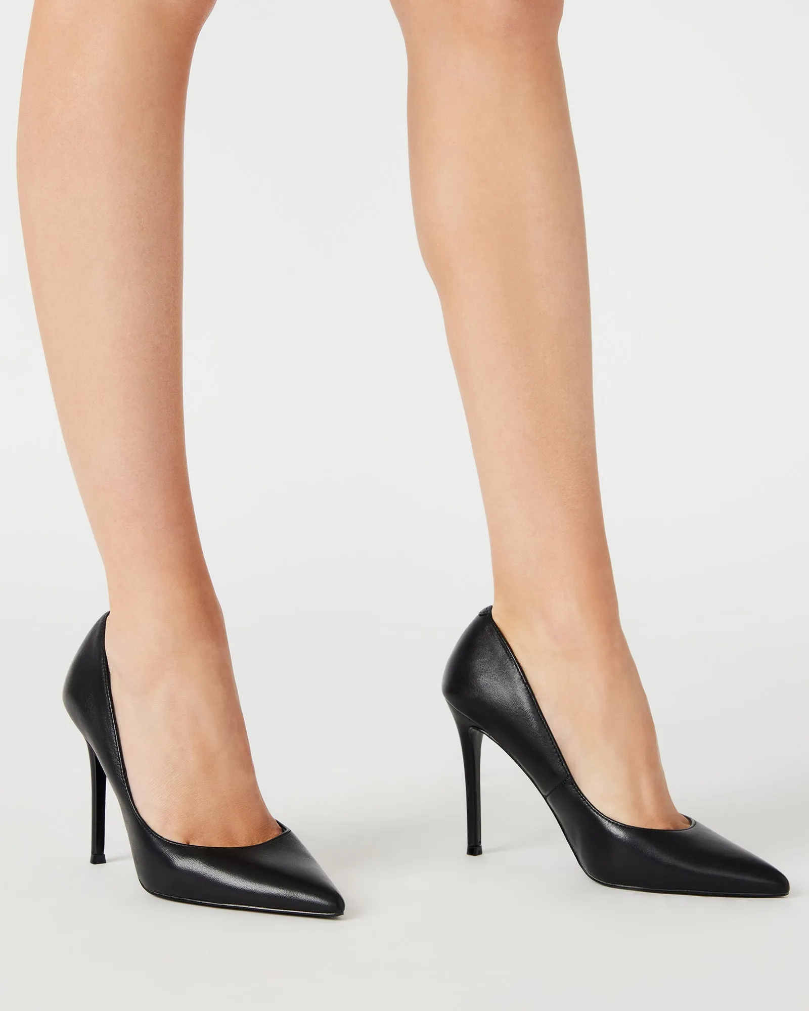 EVELYN BLACK LEATHER - SM REBOOTED