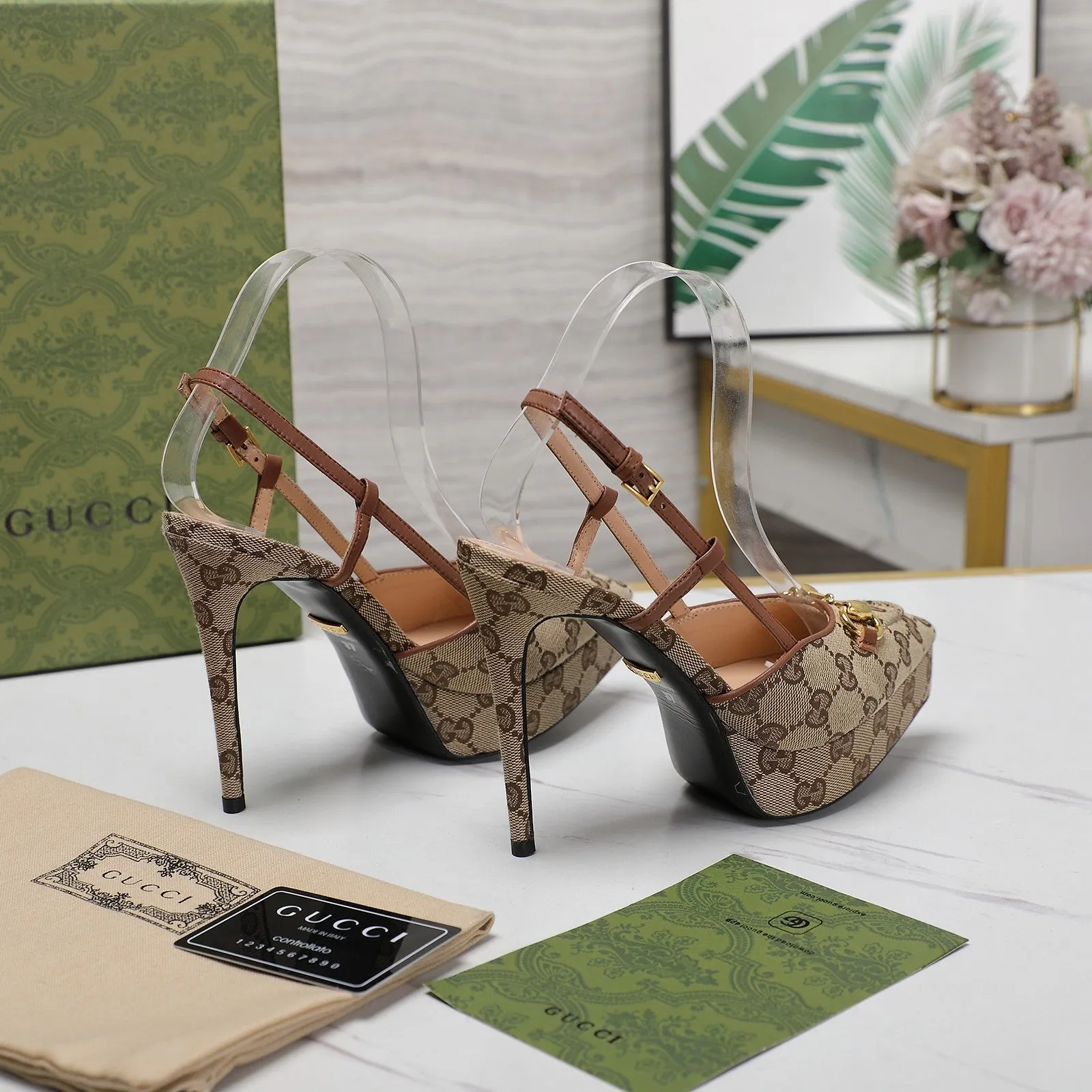 GG Valentino High heels Brown