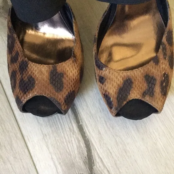 Gorgeous Leopard Print Slingbacks