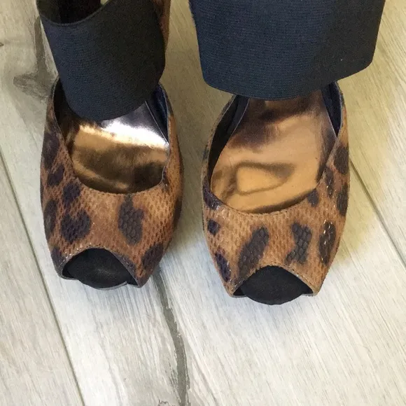 Gorgeous Leopard Print Slingbacks