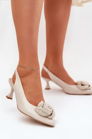 High heels Step in style
