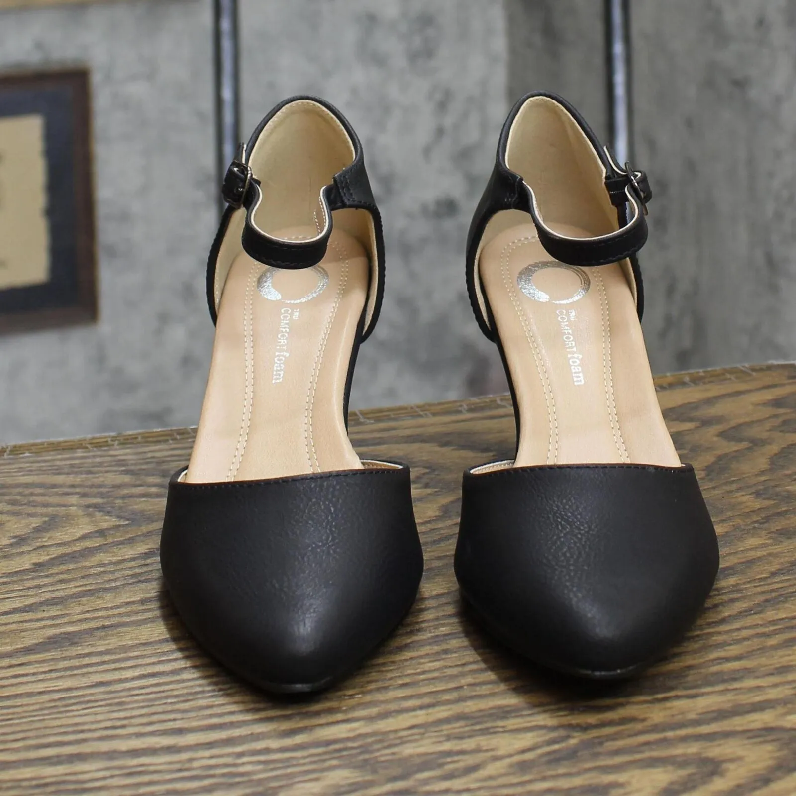 Journee Collection Women's Bettie Ankle Strap Heels BETTIE Black 5.5M
