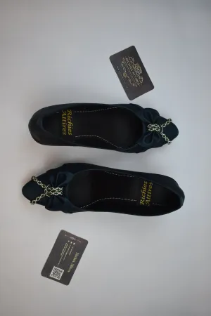 Knot Heel – Graceful, Chic &amp; Timeless