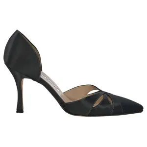 MANOLO BLAHNIK CUTOUT ACCENT PUMPS
