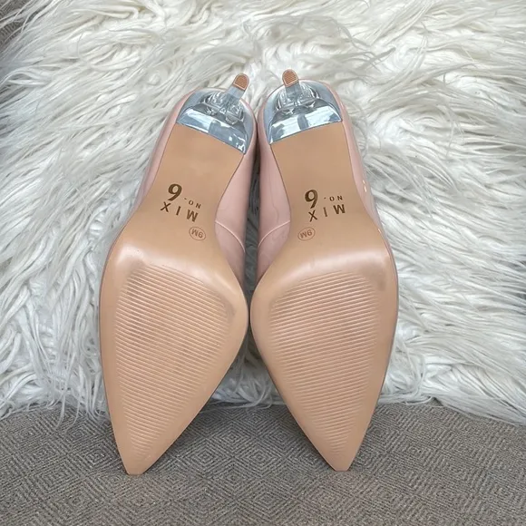 MIX NO. 6 “DANYAH” PUMP