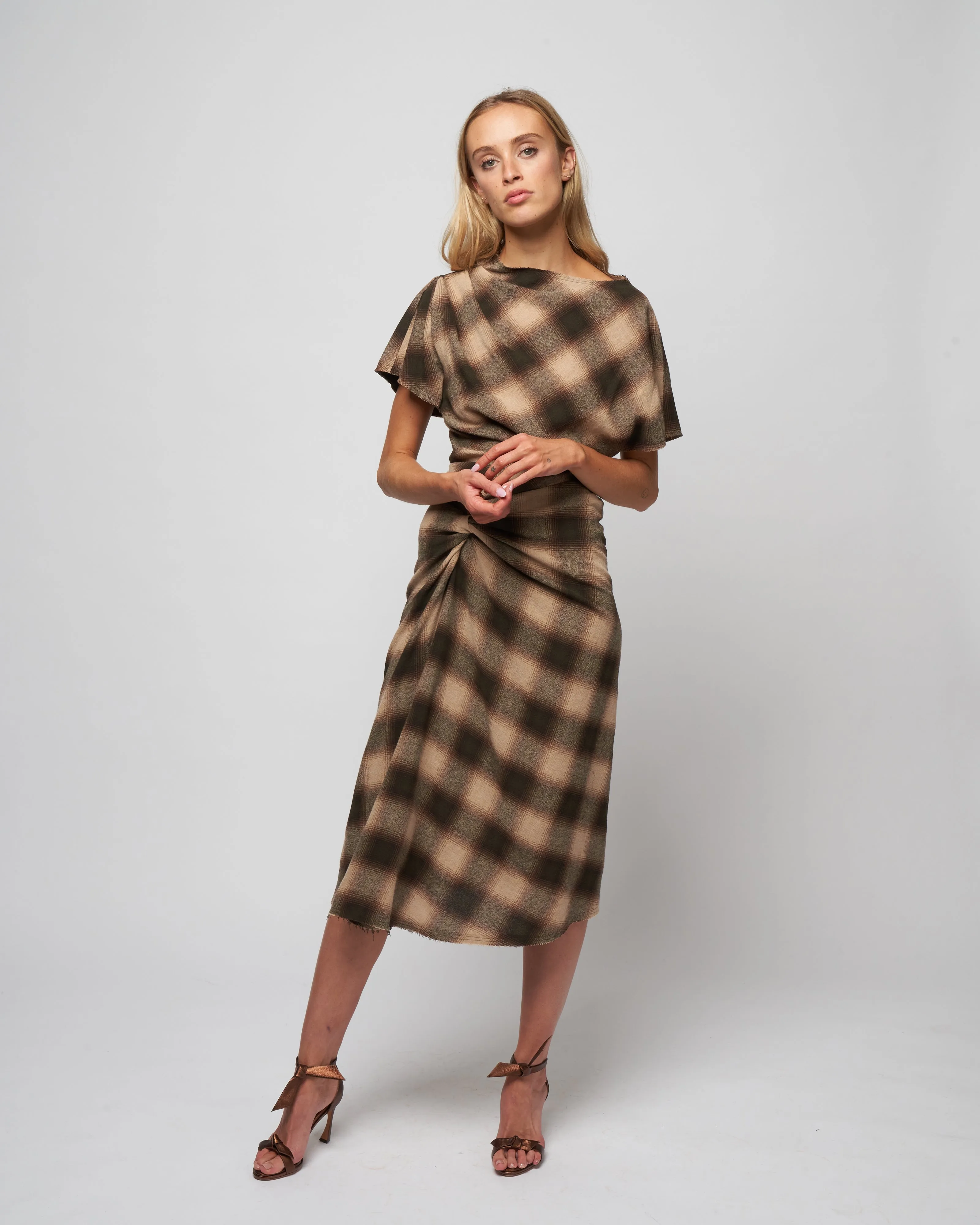 nicole skirt - khaki