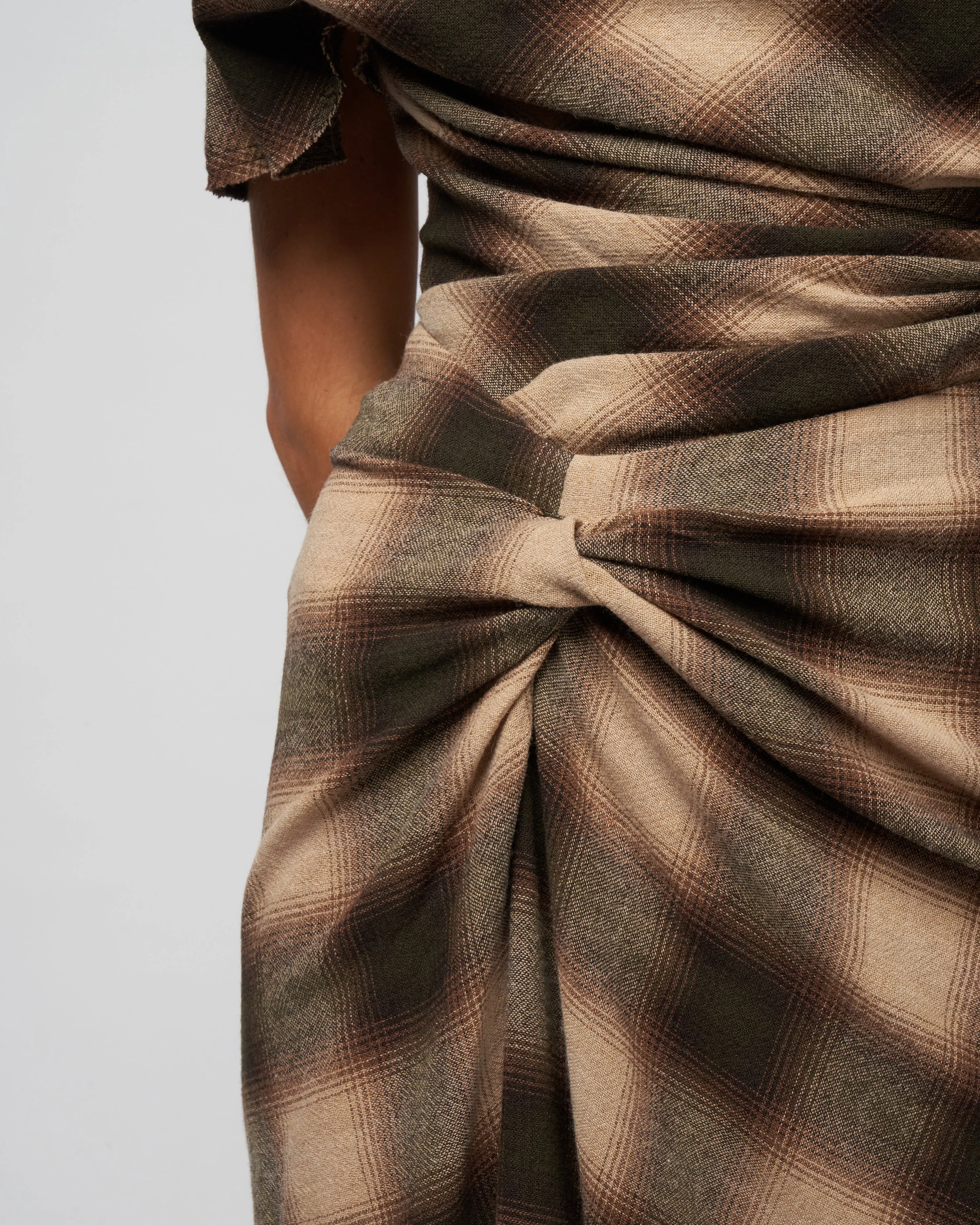 nicole skirt - khaki