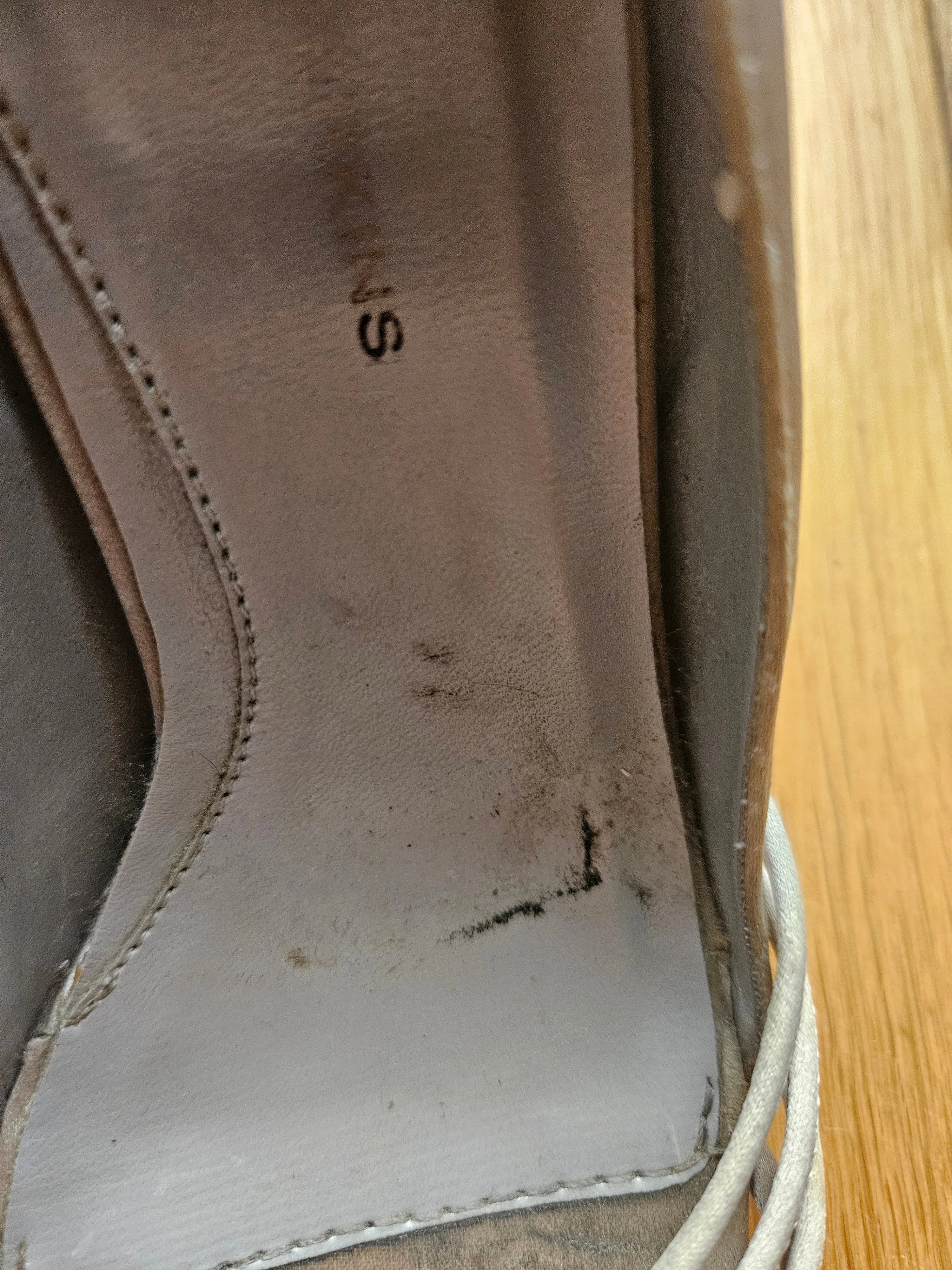 Pretty well worn heels with jewel design - UK5