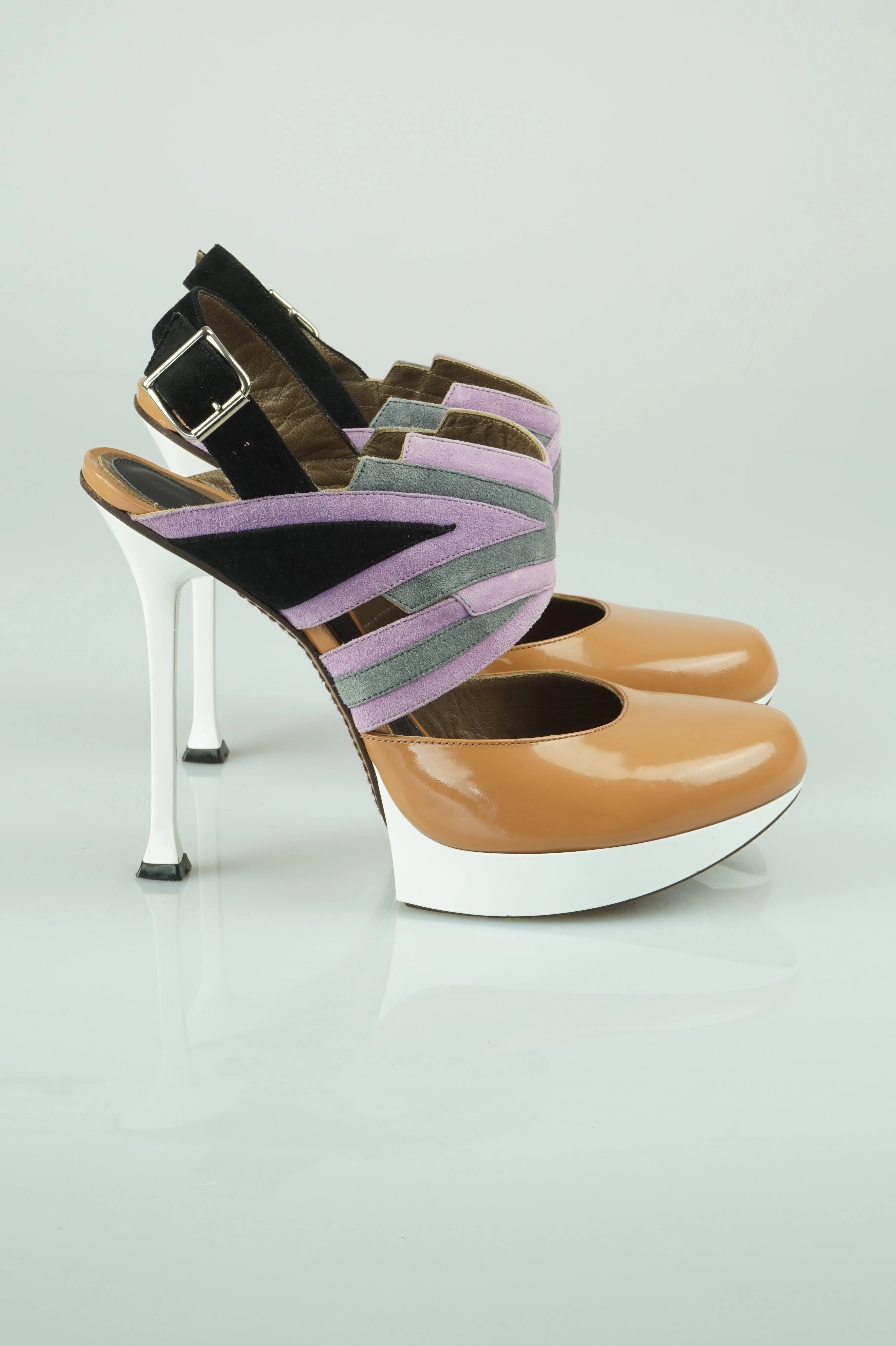 Quatro platform slingbacks