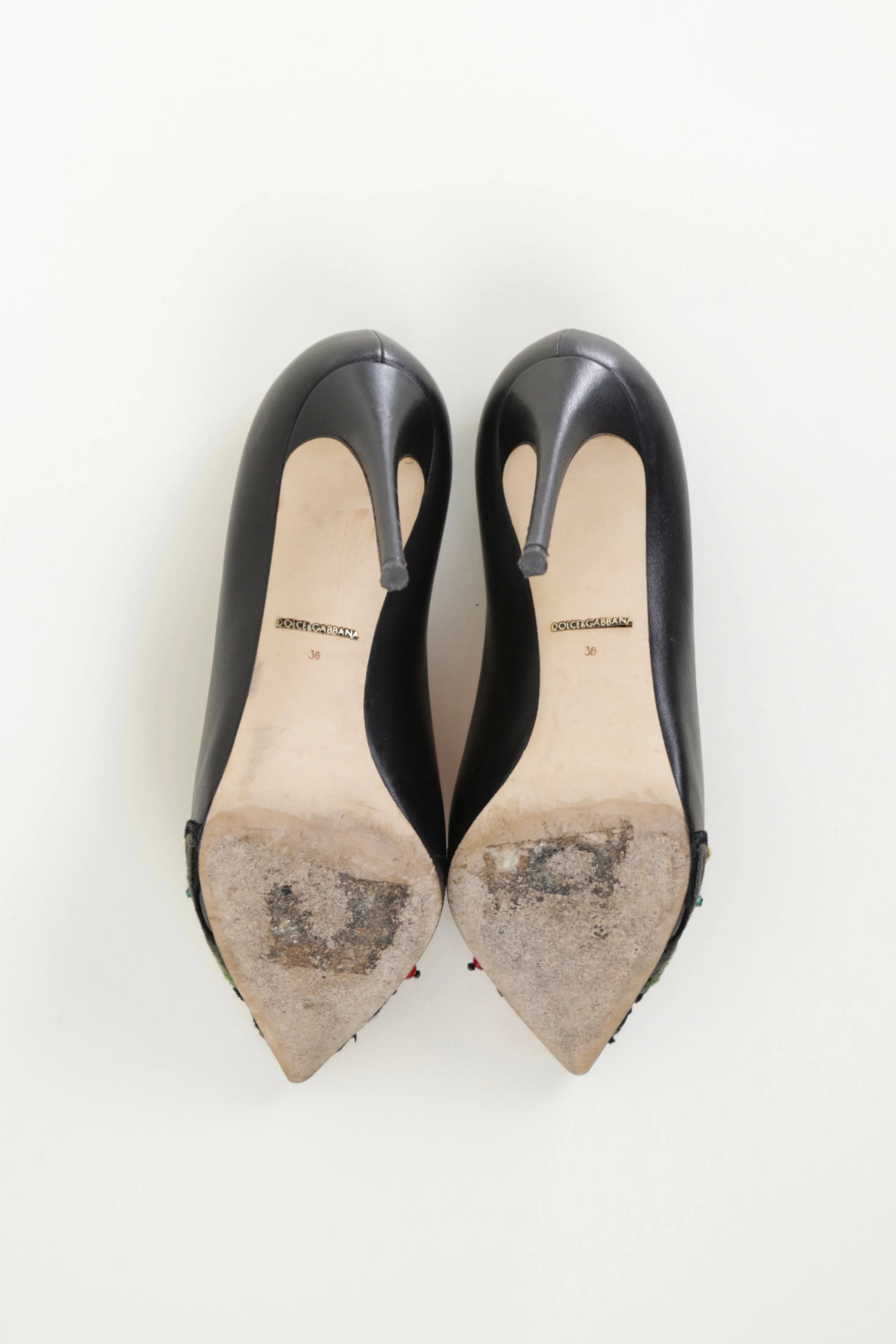 Rose Embroidered Leather Pumps