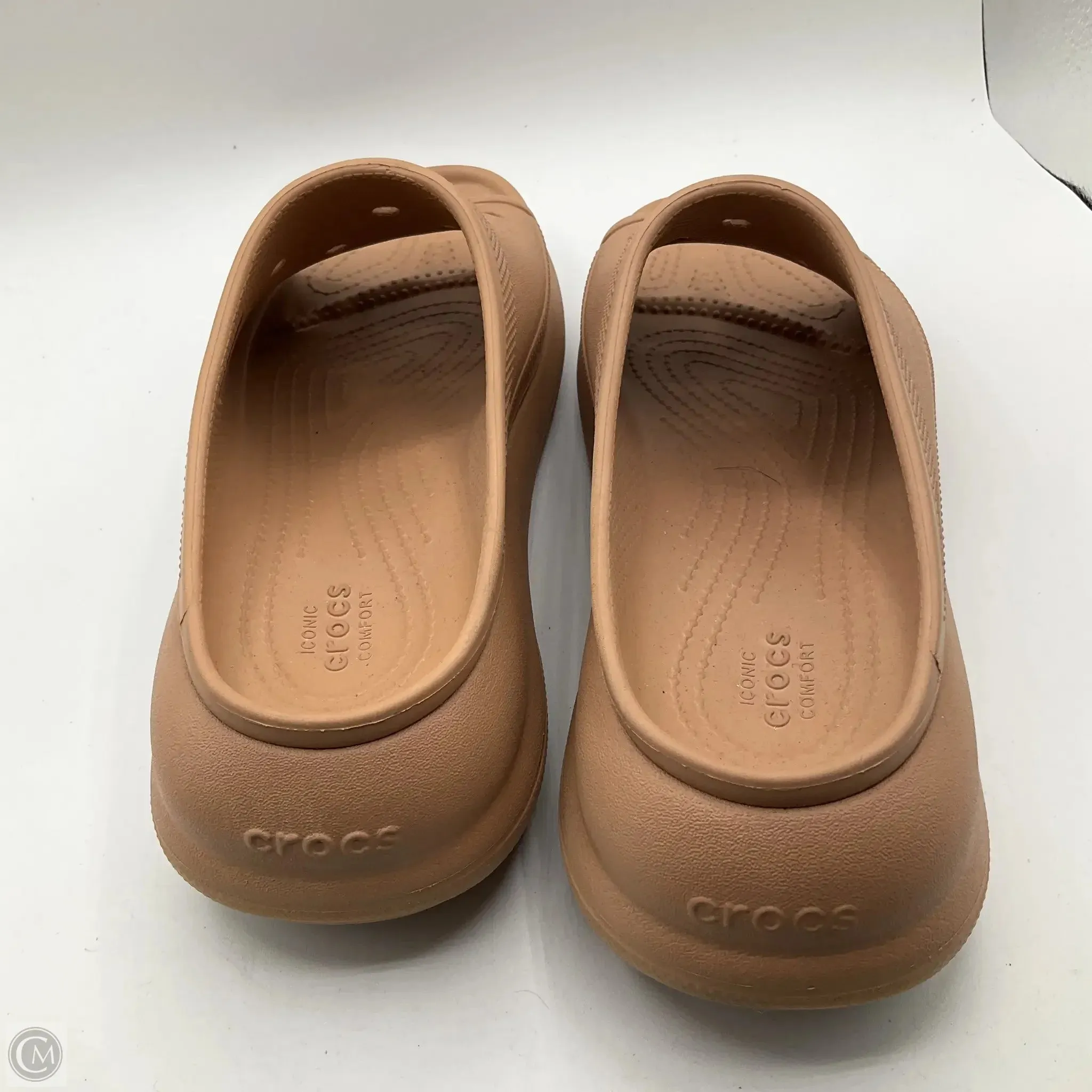 Sandals Heels Platform By Crocs In Brown, Size: 10