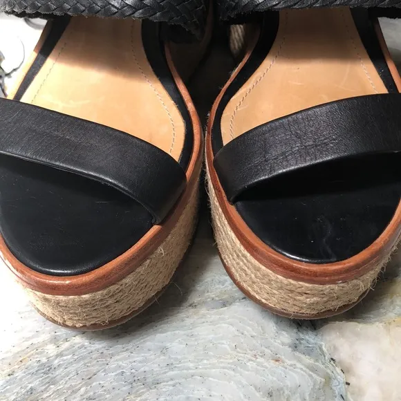 Schutz black woven leather platform espadrille like new ankle with tassel 5.5