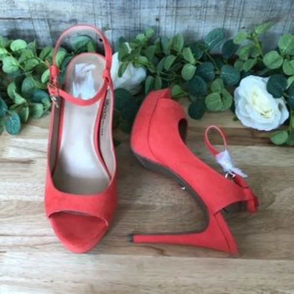 Thalia Sodi Chhloe Faux Suede Platform Heels Pink 9.5 Medium (B M)
