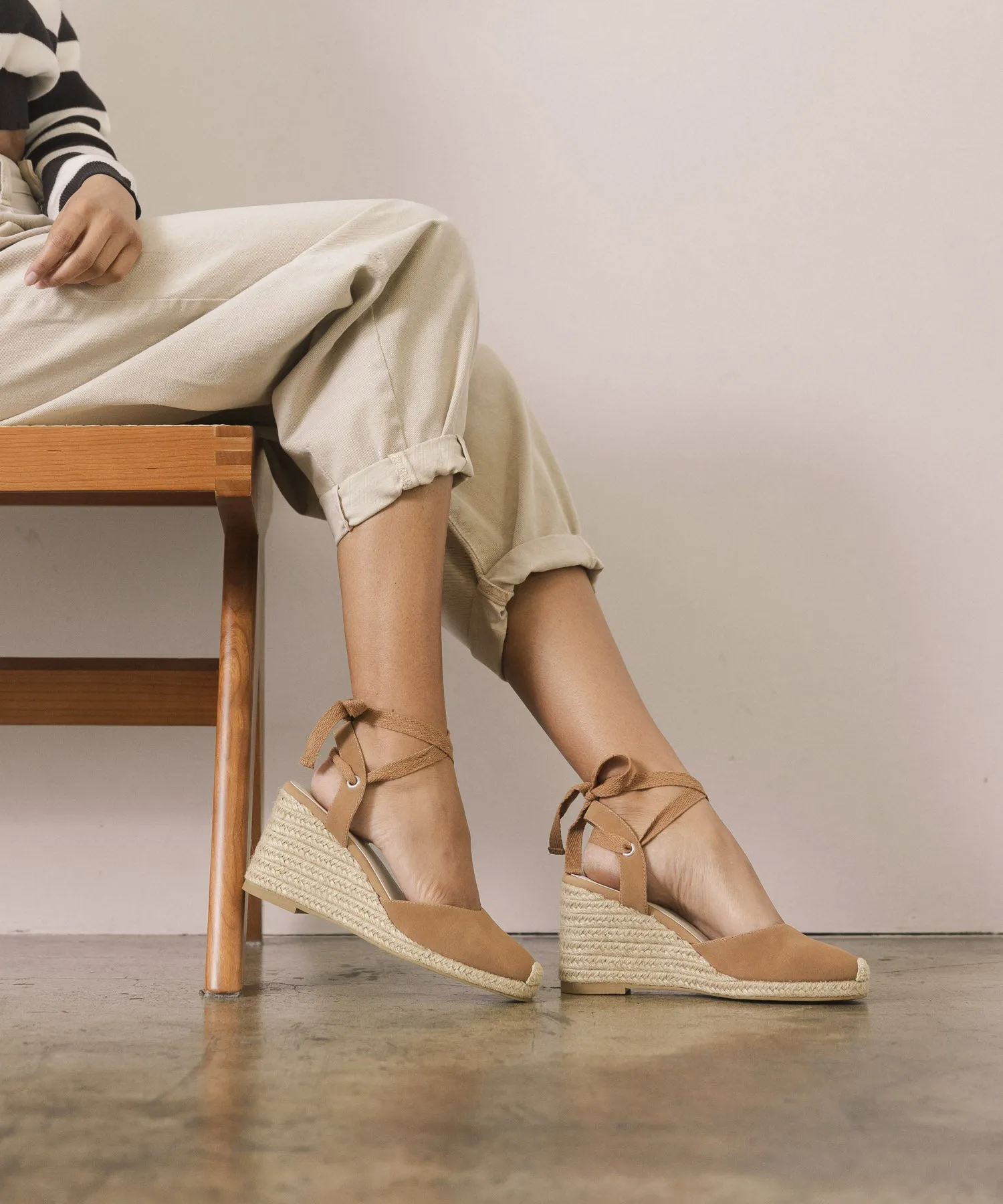 The Alondra |  Camel Lace Up Espadrille Wedge
