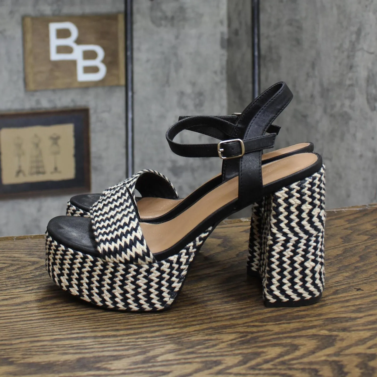 Universal Thread  India Platform Heels with Memory Foam Insole Black Multi 8.5M